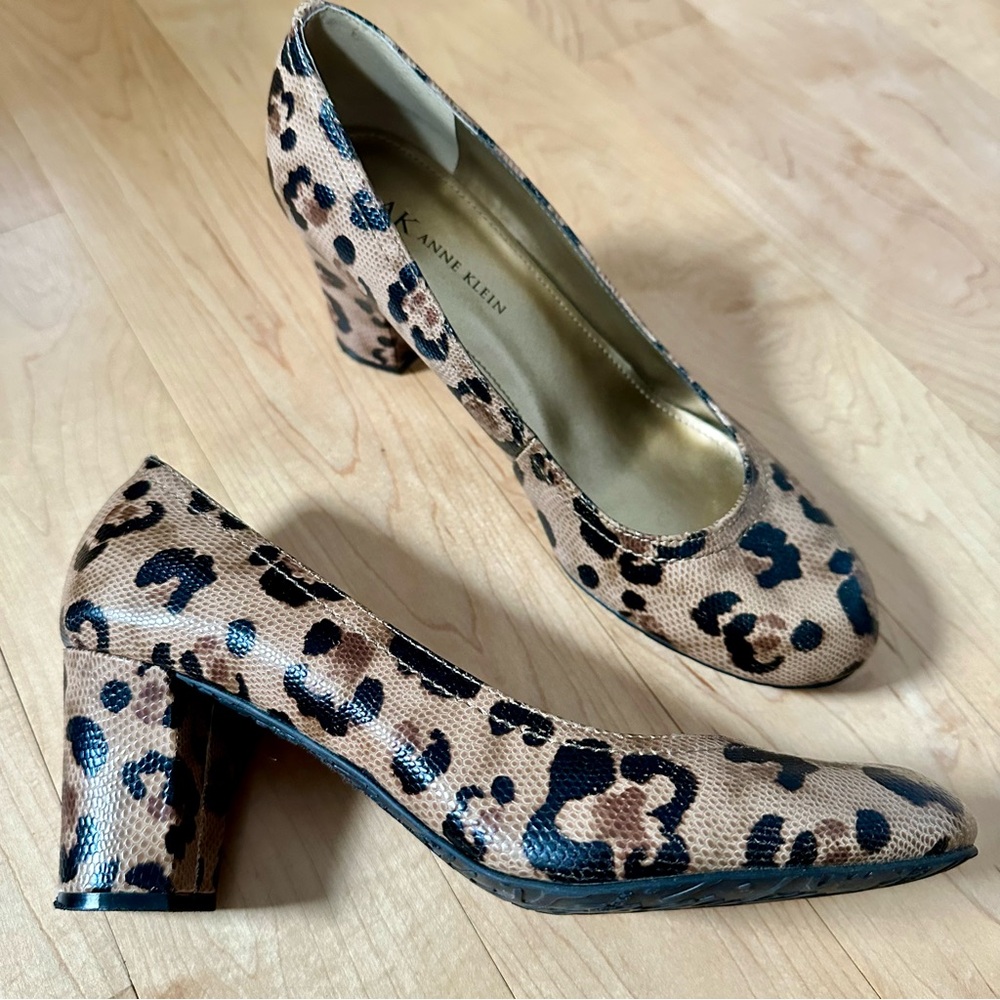 Leopard Cheetah Round Toe Pumps